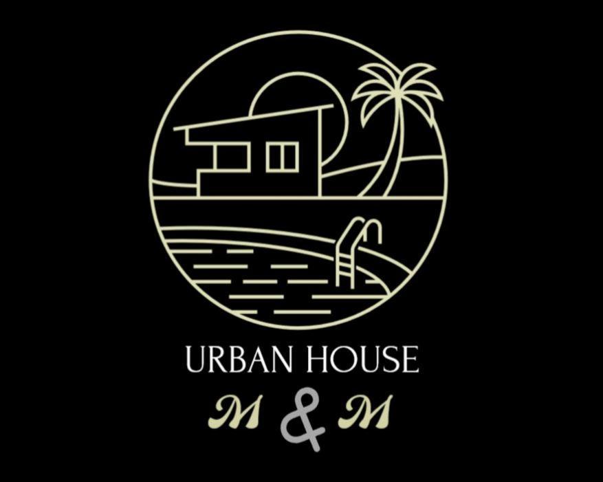 モスタル Urban House M & Mヴィラ エクステリア 写真